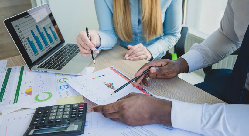 Why Hiring a Professional Accounting Company in Abu Dhabi Is a Smart Business Decision